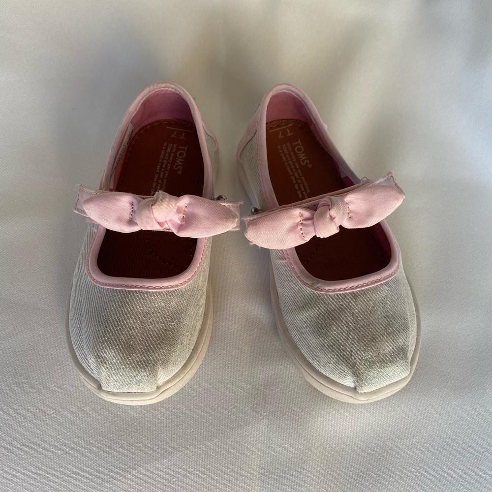 TOMS ballet shoes